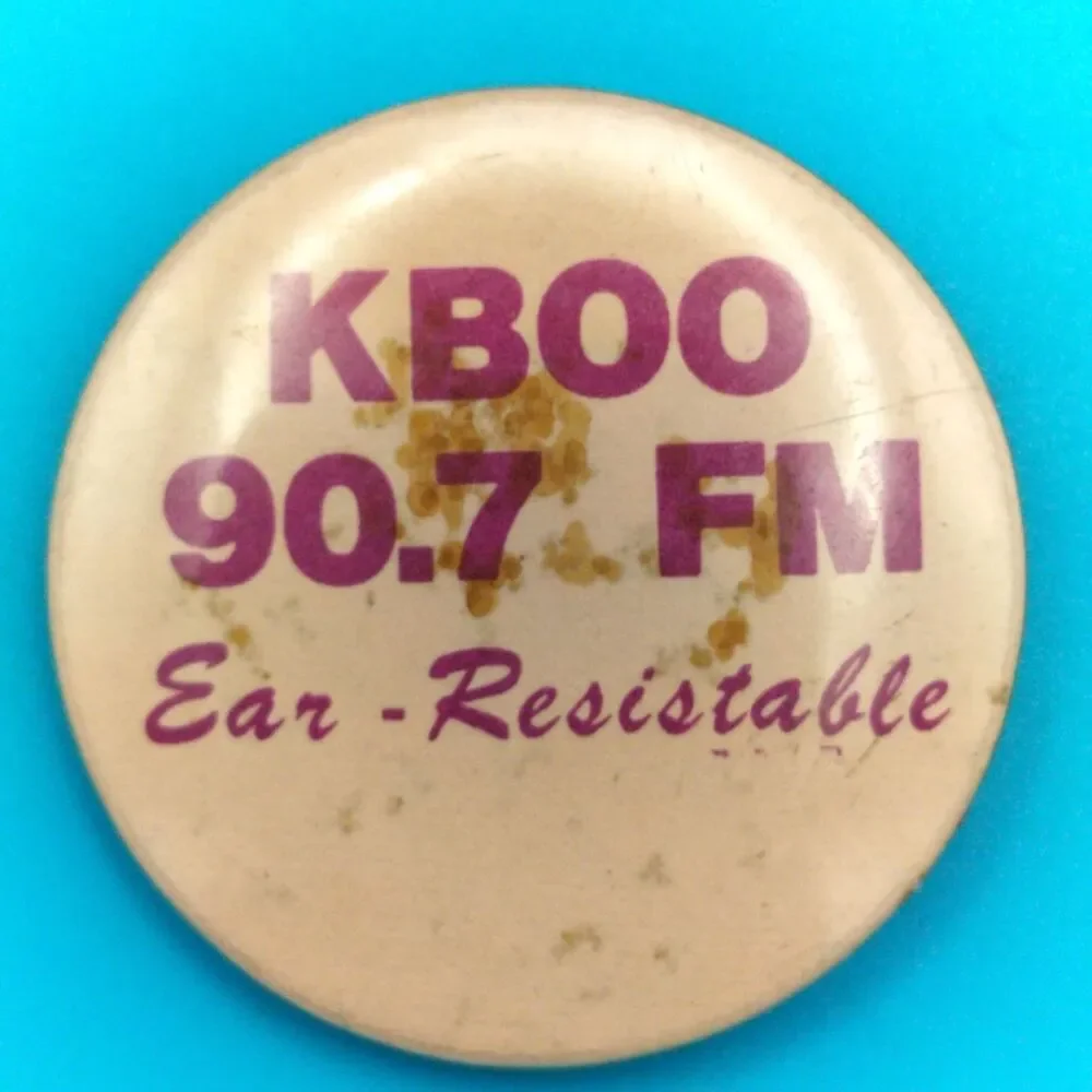 KBOO 90.7 FM Vintage Pinback Button Pin Promo Radio Station Portland Oregon
